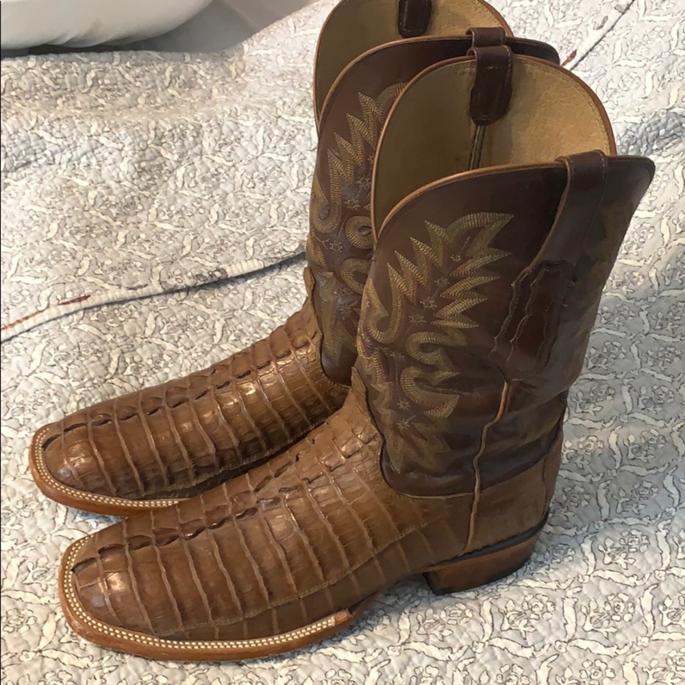 Lucchese Caiman Hornback western boots